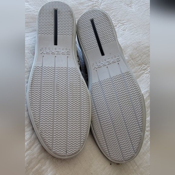 Womens Sperry Top-Sider - Picture 2 of 3